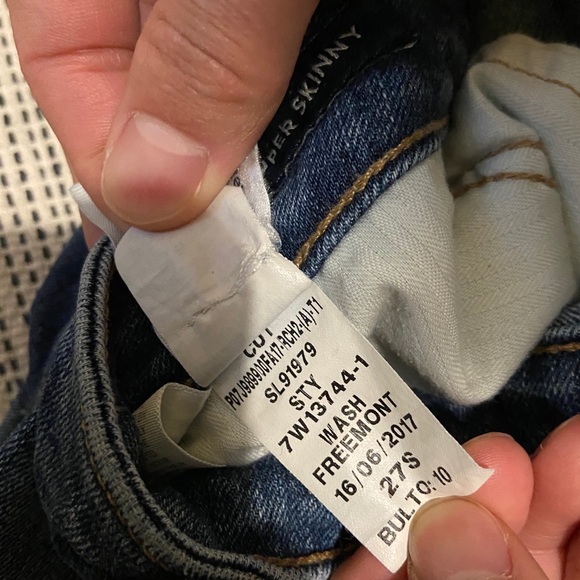 Lucky Brand Skinny Jeans - Picture 1 of 2